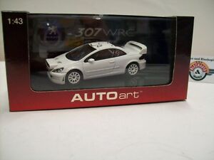 【送料無料】プジョー「普通のボディバージョン」は、白、：、箱入りPeugeot 307 WRC Plain Body Version , 2005, White, Autoart 1:43, Boxed
