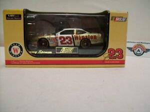 【送料無料】Nascarフォード・トーラス#23ウィンストンジミー・スペンサー(1999年)(レベル1:43)、箱に入れられた。Nascar Ford Taurus #23 Winston Jimmy Spencer, 1999, Revell 1:4