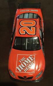 【送料無料】スチュワートホームデポジョー・ギブス・レーシング、トヨタカムリ：??RARE??TONY STEWART 2008 HOME DEPOT 20 JOE GIBBS RACING Toyota Camry ?? 1:24
