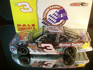 【送料無料】デイル・アーンハートジュニアウェーハのバターシボレーモンテカルロクリアカルロDale Earnhardt Jr 3 Nilla Wafers Nutter Butter CLEAR 2002 Chevrolet Monte Carlo