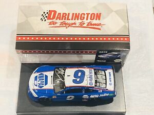 【送料無料】エリオットグスタフソンの手人事院ダーリントンカー署名！！！！！！CHASE ELLIOTT &amp; GUSTAFSON HAND SIGNED 2019 NPA DARLINGTON NASCAR 1/24 CAR!!!!!｜hokushin 19,439円