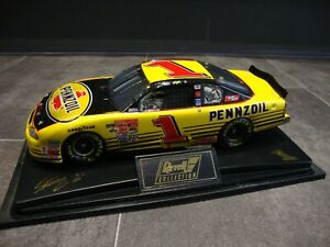 【送料無料】スケールのスティーブ・パークシボレーモンテカルロはREVELL 1/24 SCALE STEVE PARK PENZOIL CHEVROLET MONTE CARLO No1