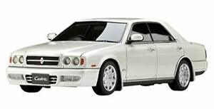 【送料無料】イグニッションモデルスケールセドリックグランツーリスモ（真珠）（モデルIgnition Model 1/43 Scale t-ig4316 Cedric Gran Turismo (PEARLS) (Model 28,955円