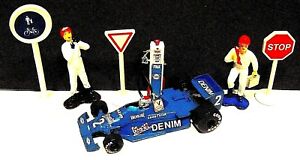 【送料無料】ブラバムアルファロメオドライバー信号YAXON F1 BRABHAM ALFA ROMEO BT 46 - 1/43 - + DRIVER + SIGNALS|hokushin