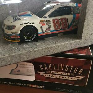 【送料無料】ミントデイシボレーのMint Nascar 1/24 Dale Jr 88 Chevrolet Ss Earnheart