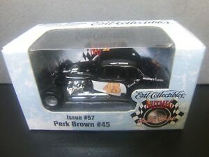 【送料無料】茶色の目が覚め＃メイソンのガレージの変更凡例クーペPerk Brown #45 Mason's Garage Modified Legend Coupe 1/64