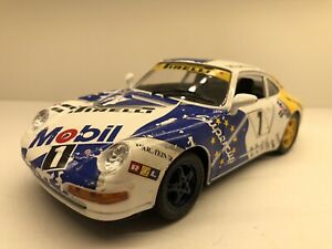 【送料無料】収集車のポルシェカレライタリアCollectible Car Burago 1/24 Porsche Carrera 911 1993 Italy｜hokushin