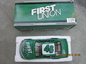 【送料無料】アクションエリートの＃ファースト・ユニオンモンテカルロ：1/24 Action Elite Wally Dallenbach #46 First Union 1997 Monte Carlo 1:24
