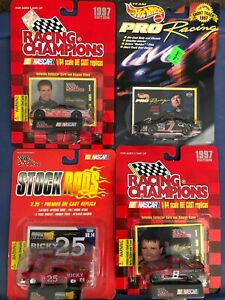 【送料無料】：のダイカストで形造られたレースカー1:64 Nascar Diecast Race Cars NOS
