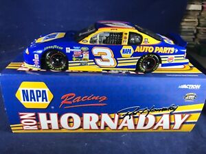 【送料無料】ロン・＃ナパの自動車部品シボレー・モンテカルロT-3 RON HORNADAY #3 NAPA AUTO PARTS 2000 CHEVY MONTE CARLO