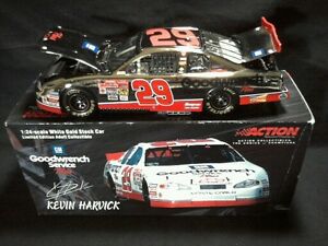 【送料無料】ケビン、年モンテカルロのホワイトゴールドの新人！Kevin Harvick WHITE GOLD Rookie Of The Year 2001 Monte Carlo!