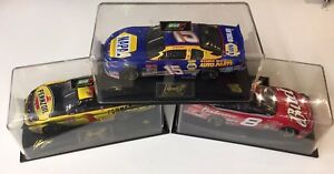 【送料無料】のの収集車ロットLot Of 3 Revell NASCAR Collectible Cars 15 1 8|hokushin