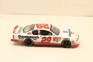 【送料無料】デイル・アーンハート＃ケビンシボレーモンテカルロトリビュート：スケールDale Earnhardt Sr #29 Kevin Harvick 2001 Chevy Monte Carlo Tribute 1:24 Scale 15,014円
