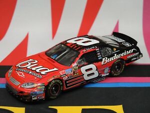【送料無料】デイル・アーンハート・ジュニアバドワイザーシボレーロックロール:エリートDale Earnhardt Jr. #8 Budweiser / Chevy Rock & Roll 2005 1:24 Elite|hokushin