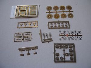 【送料無料】パーツ矢印グリッドホイールライトスペアモデル車の部品Parts 1/43 Arrows grids wheels lights Fotoincisioni spares model car parts