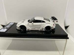 【送料無料】ベローチェ：日産ホワイトポンドの作品Veloce 1:64 nissan r35 gt-r white lb works