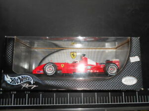 【送料無料】?ホットホイールフェラーリシリーズ?? Mattel Hot Wheels Ferrari f2001 Barrichello-Racing Series 1/18 ?