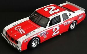 【送料無料】デイル・アーンハートは、シニア第コークスアクションポンティアックベンチュラ伝説のシリーズDale Earnhardt, Sr. #2 Coke 1/24 Action 1980 Pontiac Ventura Legendary Series｜hokushin
