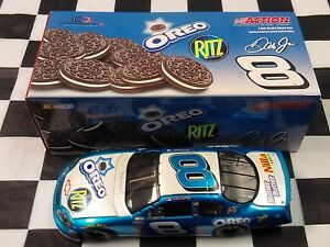 【送料無料】デイル・アーンハートジュニア＃リッツモンテカルロ：アクションDale Earnhardt Jr #8 Oreo Ritz 2004 Monte Carlo 1:24 Action NIB NASCAR 105670