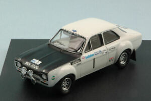 【送料無料】モデルカーのスケール：ダイカストで形造られたフォードエスコートクラーク・ポーターModel Car Scale 1:43 Diecast Trofeu Ford Escort 1600 TC Clark Porter