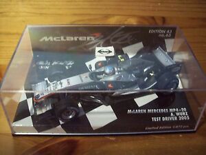 【送料無料】マクラーレンボール紙にテストドライバーのアレックス・ブルツの署名1/43 McLAREN 2005 MP4/20 TEST DRIVER ALEX WURZ SIGNED ON CARDBOARD