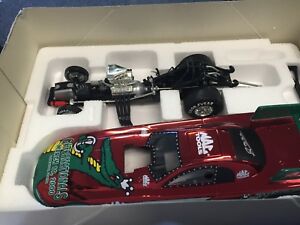【送料無料】：アクションムスタングの1:24 Action NHRA 2000 Gatornationals / Mustang 1 of 7000｜hokushin