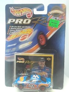 【送料無料】：プロレーシングホットホイールカイルペティ＃1:64 Pro Racing Hot Wheels 1997 Kyle Petty #44｜hokushin