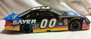 【送料無料】＃ジョーンズアクション：ブッシュシリーズ#00 Buckshot Jones - 1998 Action -1:24 - Alka-Seltzer Bush Series-