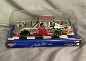 【送料無料】ニップ勝者の円ケビン＃：タスマニアデビルNIP Winner&rsquo;s Circle Kevin Harvick #29 1:24 Goodwrench Tasmanian Devil｜hokushin