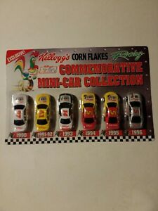【送料無料】ケロッグのコーンフレークのレーシング記念軽自動車コレクションスケールKellogg's Corn Flakes Racing Commemorative Mini-Car Collection 1/64 scale