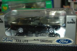 【送料無料】クラシックなフォードシルエットカラー1/43 Classic Carlectables Ford Flacon XR8 Ute Silhouette Colour