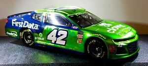 【送料無料】カイル・ラーソン＃最初のデータクローバー液体色エリートKyle Larson #42 2018 First Data Clover Liquid Color Elite 1/24