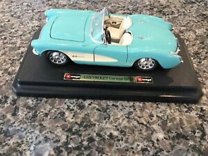 【送料無料】1:24 Bburago 1957シボレー・コルベットは可変です1:24 Bburago 1957 Chevrolet Corvette Convertible｜hokushin