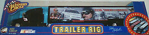【送料無料】デイル・アーンハート＃のは永久にその男は、トレーラー搬入稀DALE EARNHARDT 2002 #3 1/64 W/C FOREVER THE MAN-THE INTIMIDATOR TRAILER RIG RARE