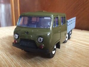 【送料無料】ホビー ・模型車・バイク レーシングカー ロングホイールベースモスコウィサルヴトソシuaz39094 farmer long wheelbase ,3 mostowy metalsaravto ussr car 143