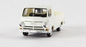 【送料無料】ホビー ・模型車・バイク レーシングカー ブレキナダッジピックアップホワイト