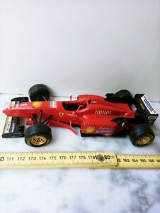 【送料無料】ホビー ・模型車・バイク レーシングカー ブラゴフェラーリヴィンテージburago 124 ferrari f 310 vintage