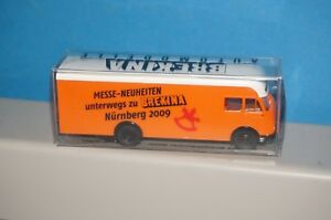 【送料無料】ホビー ・模型車・バイク レーシングカー ブレキナスケールプルマンスーツケースモデルrf40] brekina scale advertising vehicle mb lp 312 pullman suitcase model
