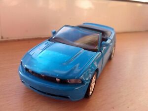 【送料無料】ホビー ・模型車・バイク レーシングカー マイストフォードマスタングアプロックスmaisto 2010 ford mustang gt 134 to 149 aprox **