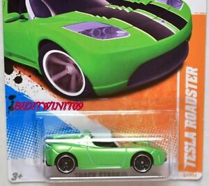 【送料無料】ホビー ・模型車・バイク レーシングカー ホットホイールトラックスターテスラロードスターグリーン