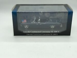 【送料無料】ホビー ・模型車・バイク レーシングカー リンカーンコンチネンタルリムジンオースガベアトラスlincoln continental limousine ss100x ausgabe atlas 143