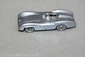 【送料無料】ホビー ・模型車・バイク レーシングカー ワイキングメルセデスシルバーアロースケールwiking 2401 mercedes silver arrow h0 scale