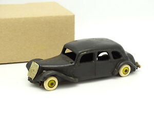 【送料無料】ホビー ・模型車・バイク レーシングカー ノレフシトロエントションブレークシュワルツnorev sb 143 citroen traction 15 6 break schwarz