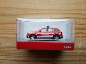 【送料無料】ホビー ・模型車・バイク レーシングカー ヘルパアウディコマンドリンダウherpa 094696 187 audi q5 car command firemen lindau｜hokushin