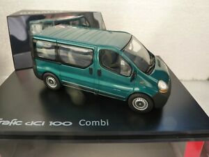 【送料無料】ホビー ・模型車・バイク レーシングカー ノレフコレクションルノートラフィックエステートカーボックスnorev collection ref 518053 renault trafic estate car box|hokushin