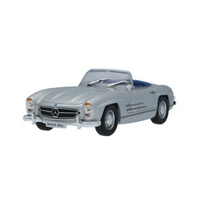 【送料無料】ホビー ・模型車・バイク レーシングカー モデルカーメルセデスベンツロードスターシルバーmodel car b66041067 mercedes benz 300 sl roadster w198 silver 143｜hokushin