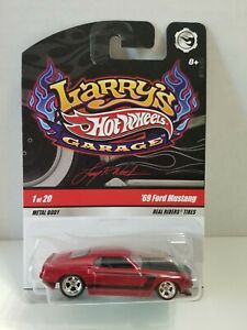 【送料無料】ホビー ・模型車・バイク レーシングカー ホットホイールラリーズガレージフォードマスタングチェイスhot wheels larrys garage 69 ford mustang chase