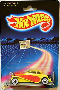 【送料無料】ホビー ・模型車・バイク レーシングカー ホットホイールクラシックブガッティレーダーhot wheels 1988 classics 37 bugatti w ww rader