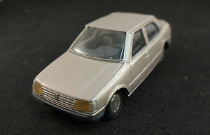 【送料無料】ホビー ・模型車・バイク レーシングカー フランスプジョープロフィルレジンmvi france no m030 peugeot 309 gl profil resin 143