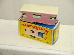 【送料無料】ホビー ・模型車・バイク レーシングカー マッチボックストレーラーモーターホームピンクボックスmatchbox 23 trailer motorhome pink with box k44 4